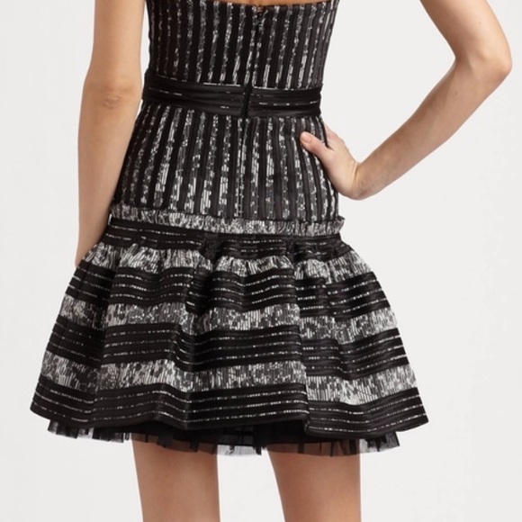 BCBGMaxAzria Madeline Strapless
Cocktail Party Dress Size 8. Boned bodice. - Picture 10 of 12